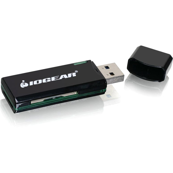 IOGEAR SuperSpeed USB 3.0 SD-Micro SD Card Reader - Writer